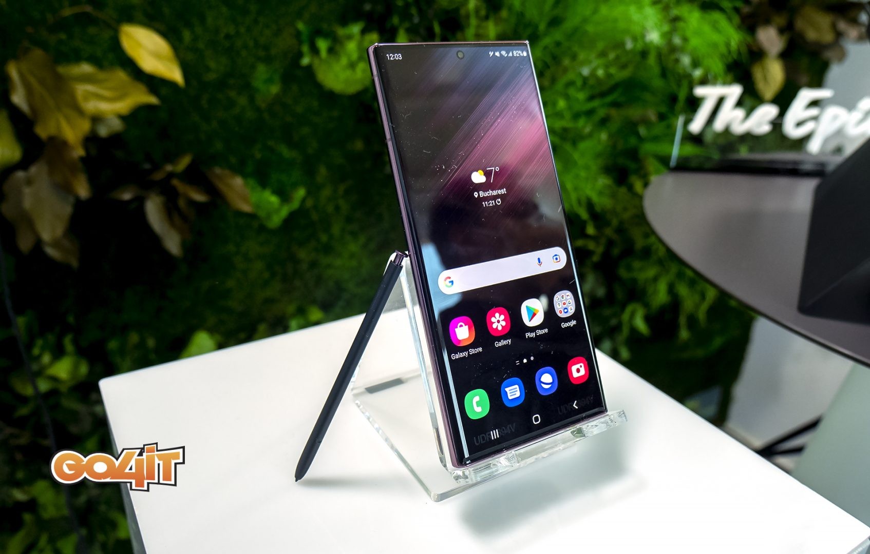 FOTO // Samsung a prezentat oficial telefoanele Galaxy S22. Modelul Ultra unifică oficial seriile S și Note. Care sunt prețurile