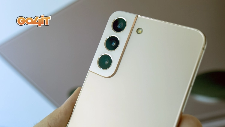 FOTO // Samsung a prezentat oficial telefoanele Galaxy S22. Modelul Ultra unifică oficial seriile S și Note. Care sunt prețurile