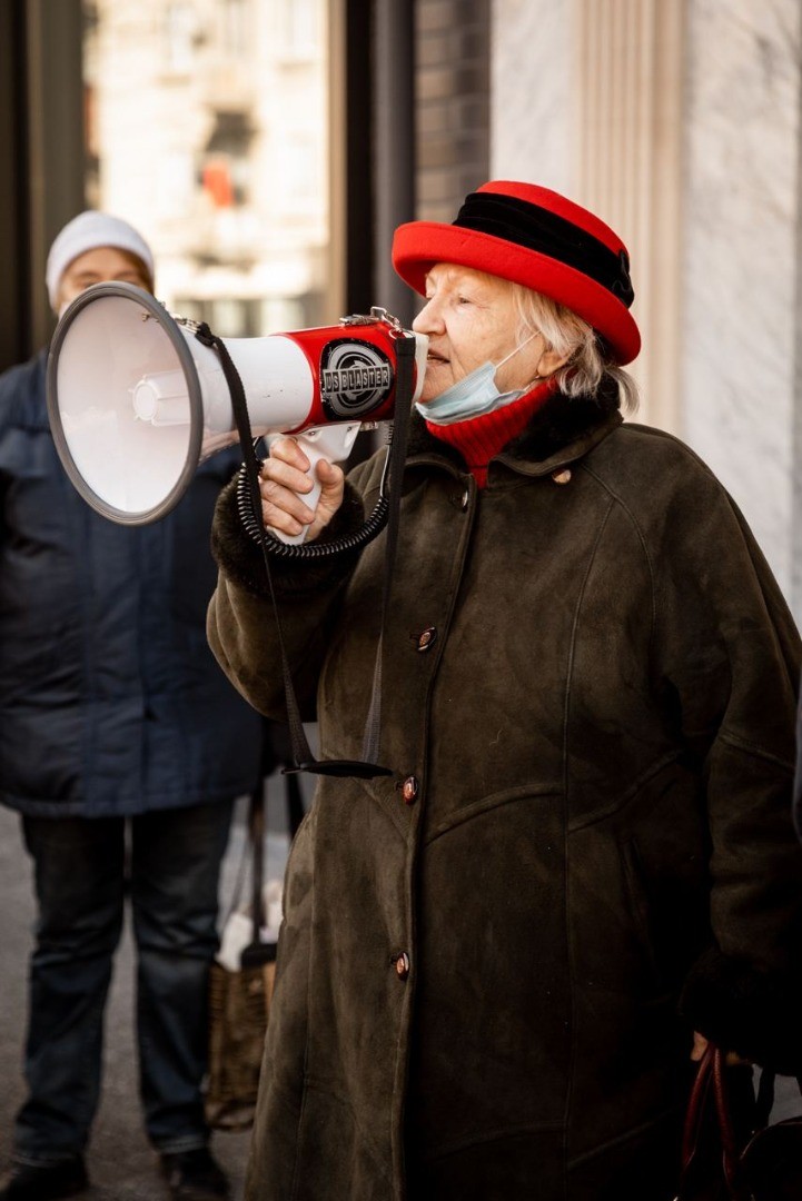 FOTO // Partidul „ȘOR” a protestat în fața ANRE și a cerut demisia reprezentanților acestei instituții