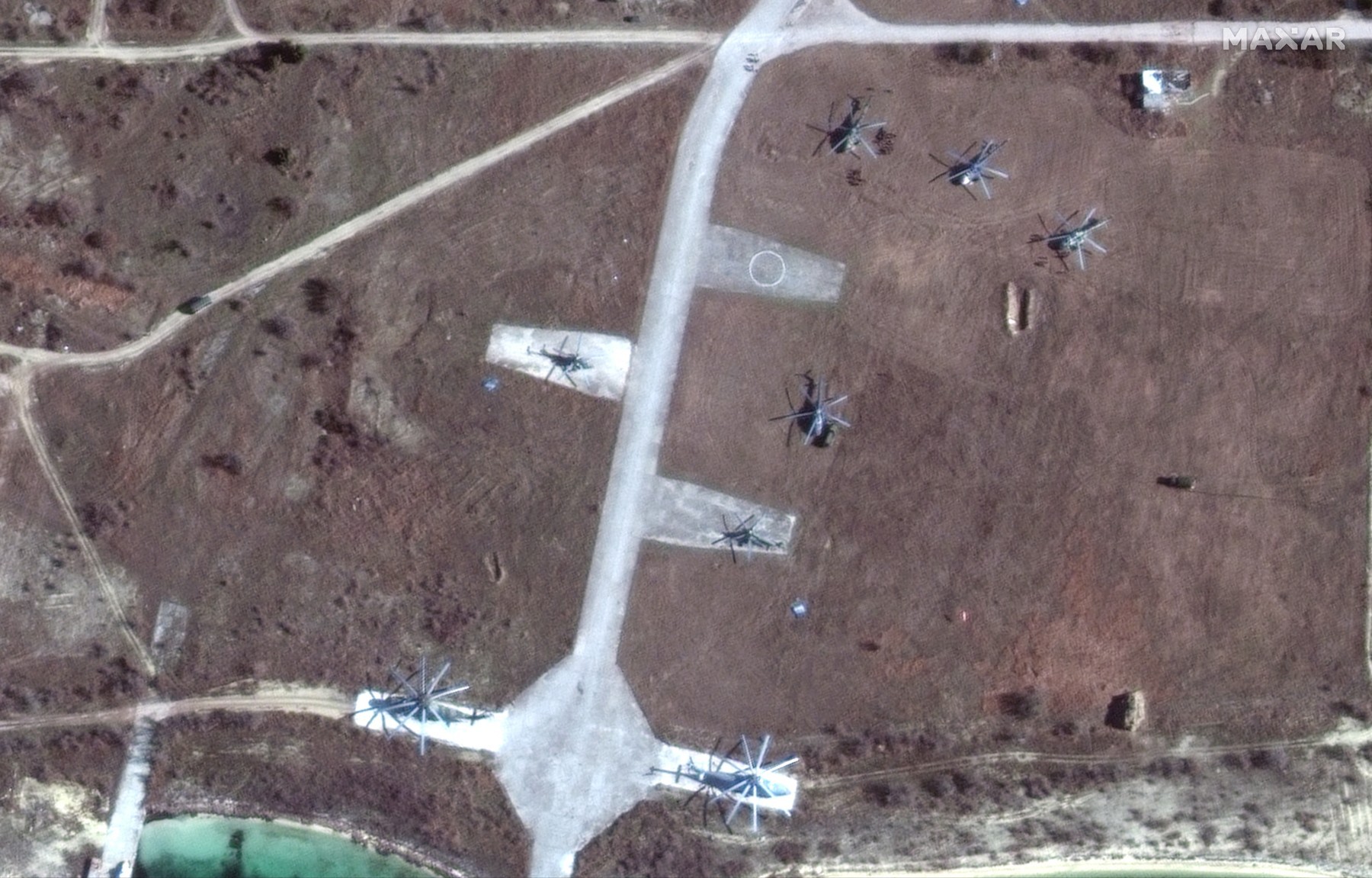 FOTO // Noi imagini din satelit cu activitatea militară a Rusiei din preajma Ucrainei. Au fost aduse echipamente noi
