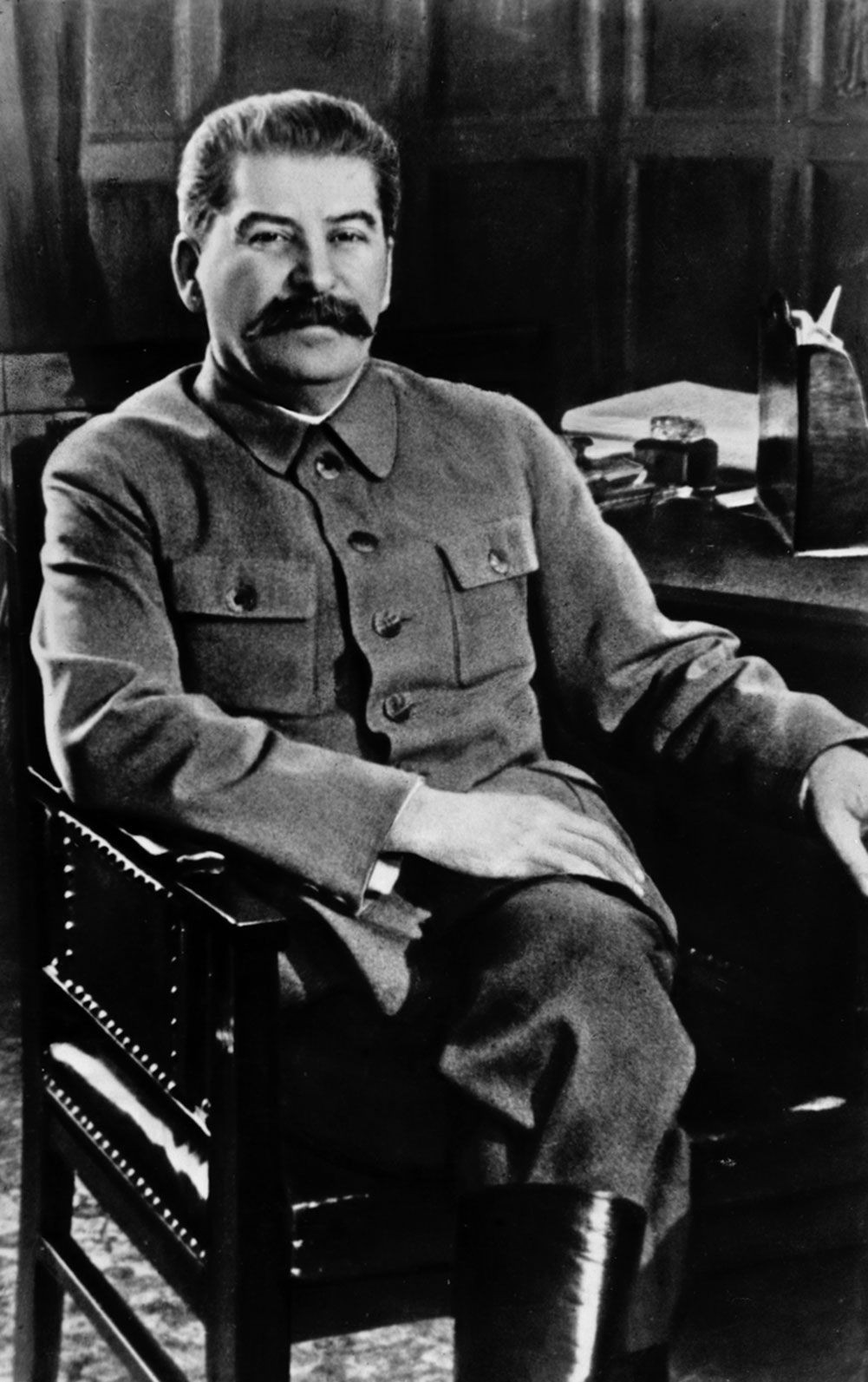 Anul în care Stalin a fost numit cetăţean de onoare al României. Cine și de ce a luat decizia neașteptată