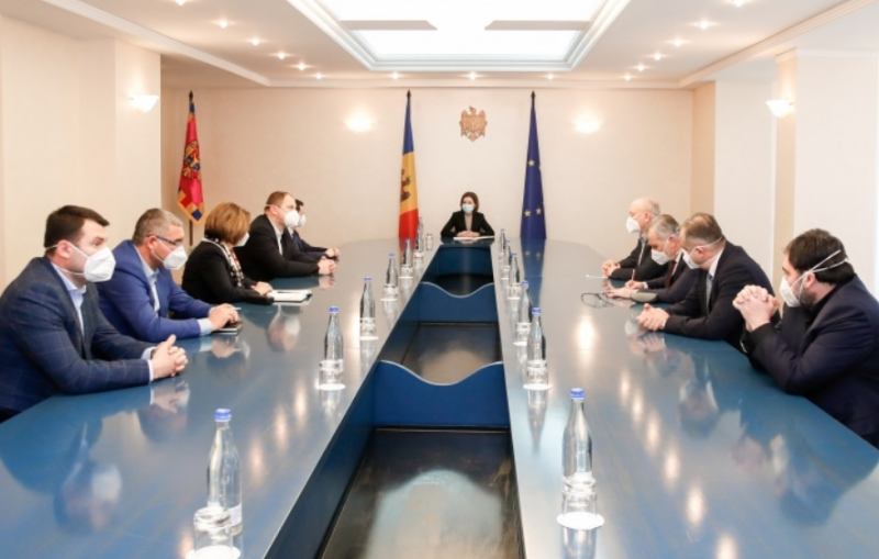 UNITATE FĂRĂ PRECEDENT! La inițiativa Maiei Sandu situația de criză a fost discutată cu toți liderii politici din țară