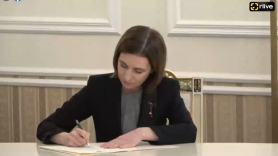 MOMENT ISTORIC pentru Republica Moldova: A fost semnată cererea de aderare la UE