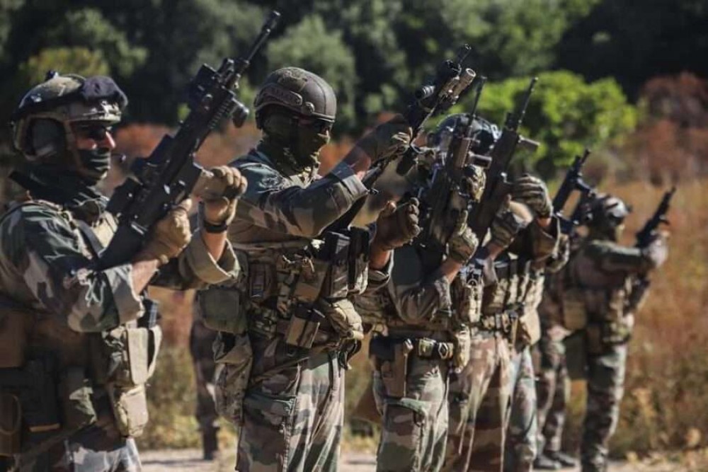 25 de ucraineni au dezertat din Legiunea Străină franceză și comandantul lor crede că ei luptă acum împotriva rușilor
