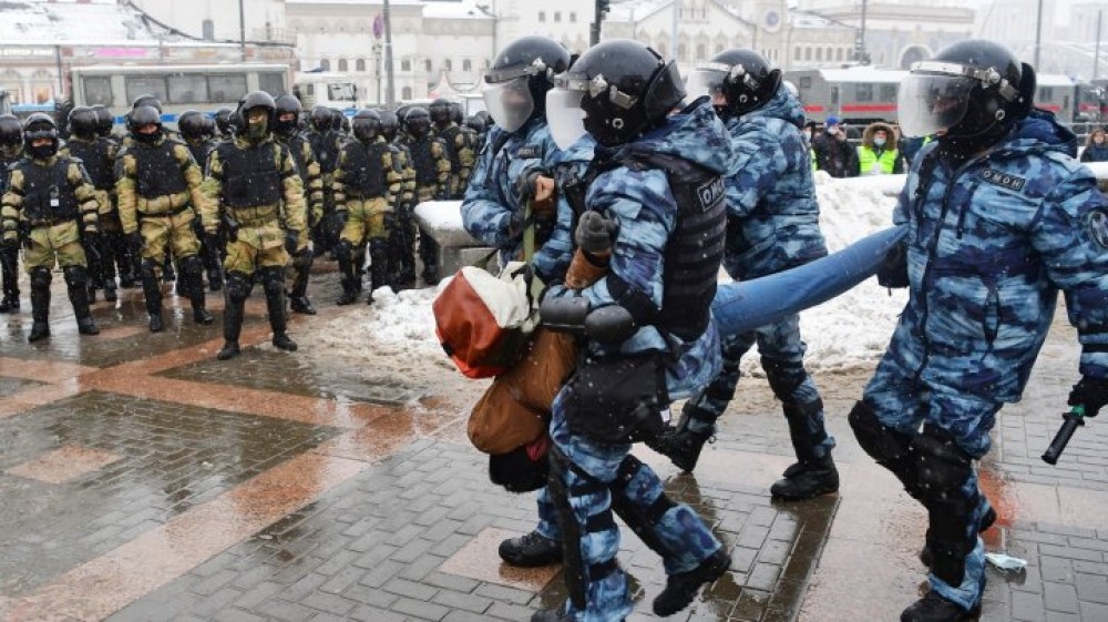 14 studenți ai Universității de Stat din Sankt Petersburg, participanți la meetinguri împotriva războiului, au fost exmatriculați