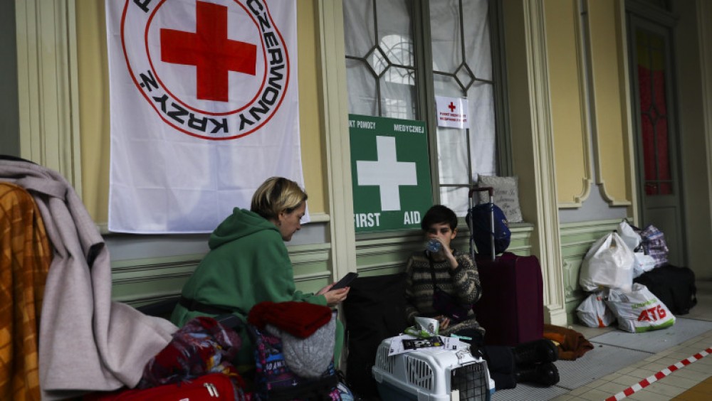 Aproape 1,6 milioane de ucraineni au fugit în Polonia. Doar în Varșovia, refugiații reprezintă deja 10% din populație