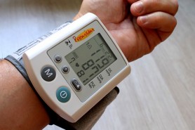 10 semne că ai tensiunea mică. Boli și medicamente care scad tensiunea și remedii care te ajută