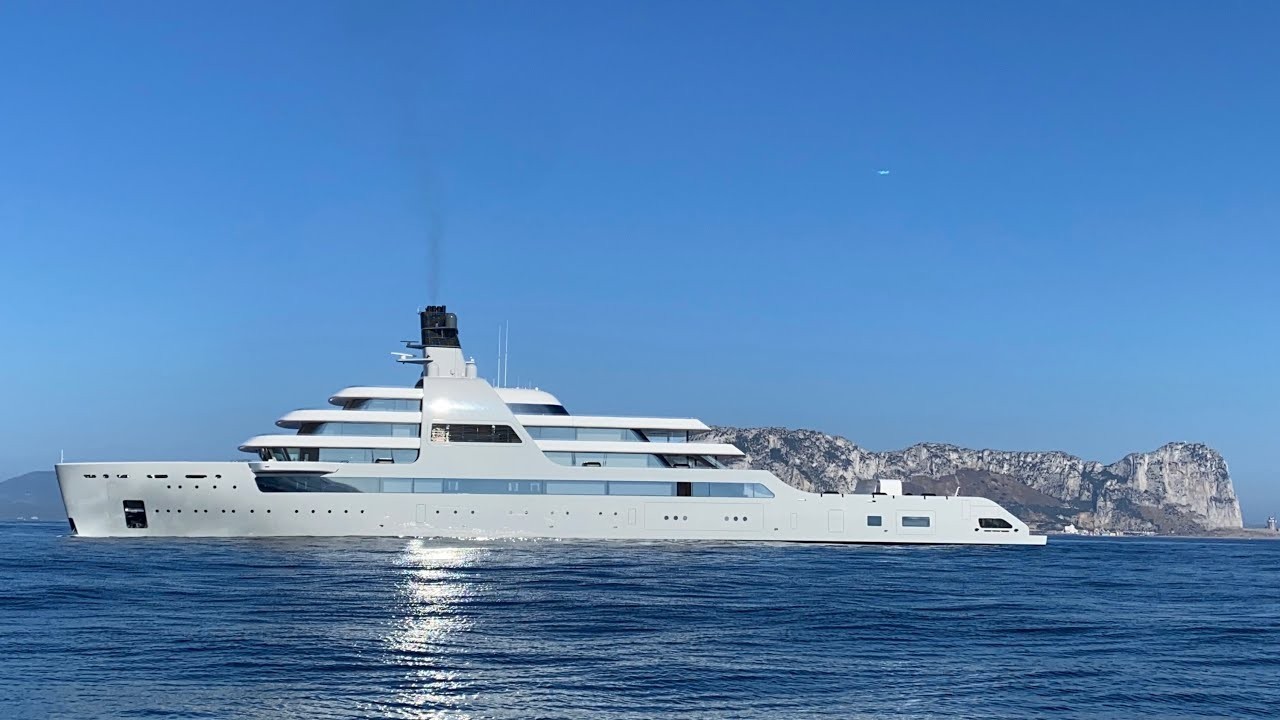 Unde a fugit Roman Abramovici cu super-iahturile de 1,3 miliarde de dolari
