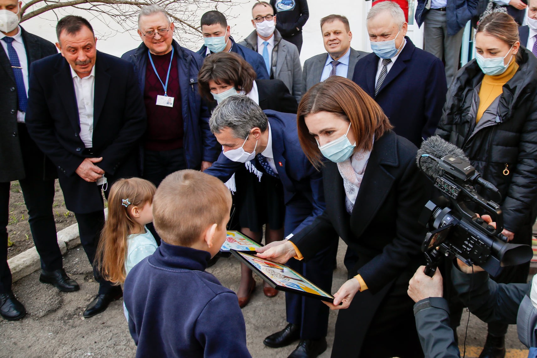 FOTO // Maia Sandu și președintele Elveției au vizitat Refugiații ucraineni din Criuleni
