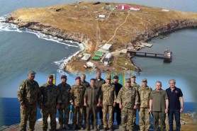 Cei 19 marinari ucraineni, capturați pe Insula Șerpilor se întorc acasă. Ucraina și Rusia au făcut schimb de prizonieri