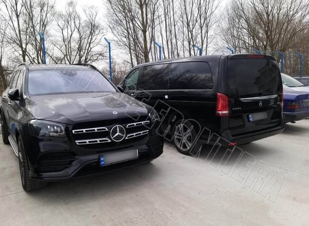 Șase autoturisme căutate de Interpol, depistate la punctul de trecere a frontierei Palanca
