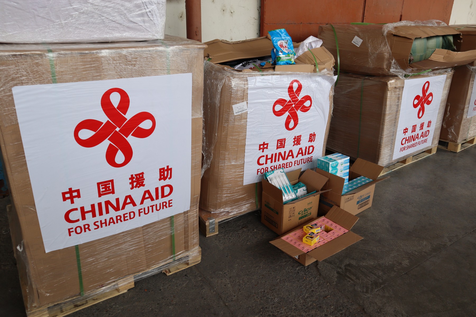 China oferă ajutor umanitar de peste 5,7 mln lei refugiaților ucraineni din Moldova