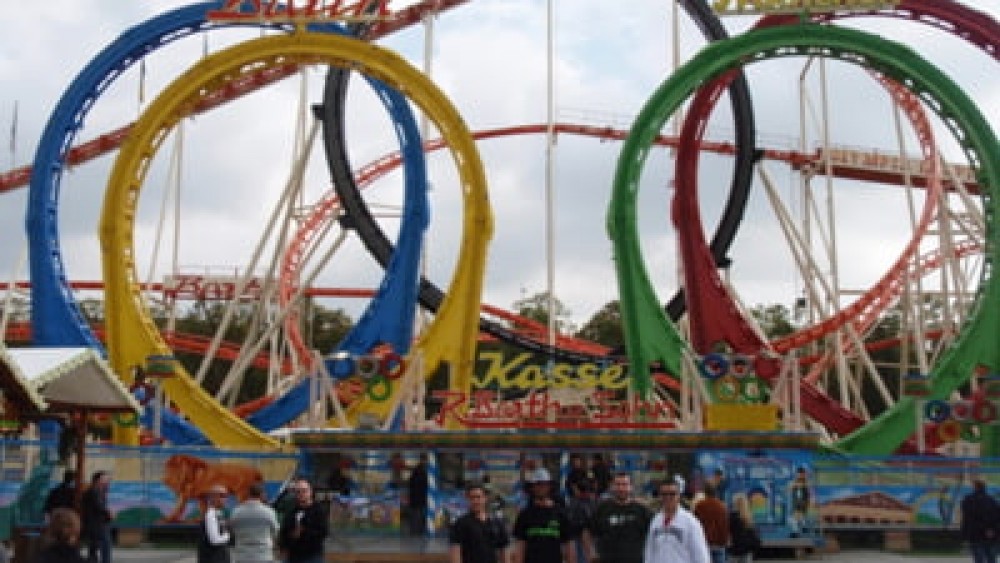 Moartea absurdă a unei românce într-un parc de distracții din Viena. Femeia a fost lovită de un roller coaster