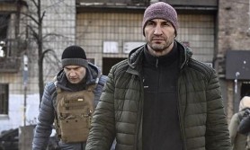 Vladimir Klitschko a părăsit Ucraina. Fratele său a explicat motivul