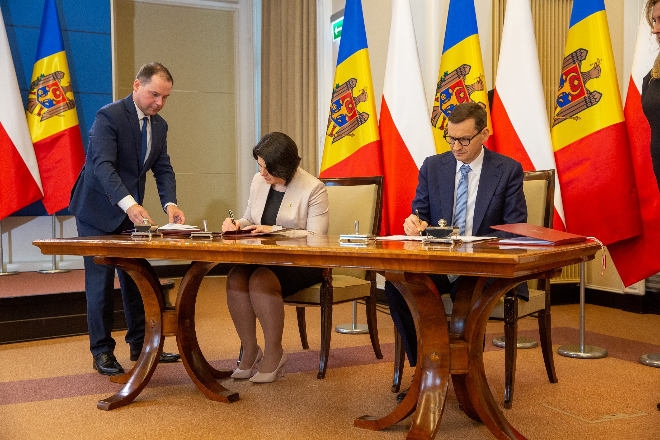 Natalia Gavrilița s-a întâlnit cu omologul său polonez, Mateusz Morawiecki