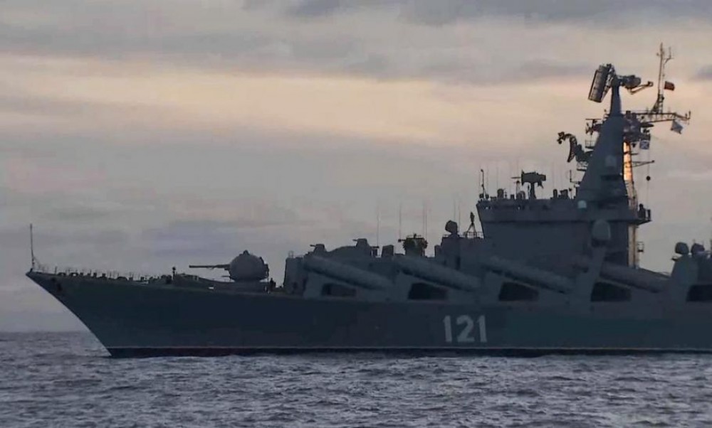 PERICOL // „Moskva" s-ar fi scufundat în Marea Neagră cu două focoase nucleare la bord
