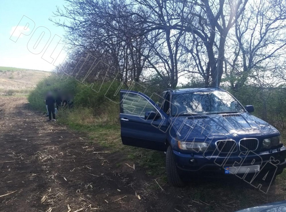 Fug din calea războiului. Cinci bărbați ucraineni au achitat câte 1000 de dolari pentru a ajunge ilegal în Republica Moldova