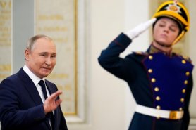 FOTO // Ce au remarcat americanii la Vladimir Putin, după întâlnirea președintelui cu rușii medaliați cu aur la JO de iarnă