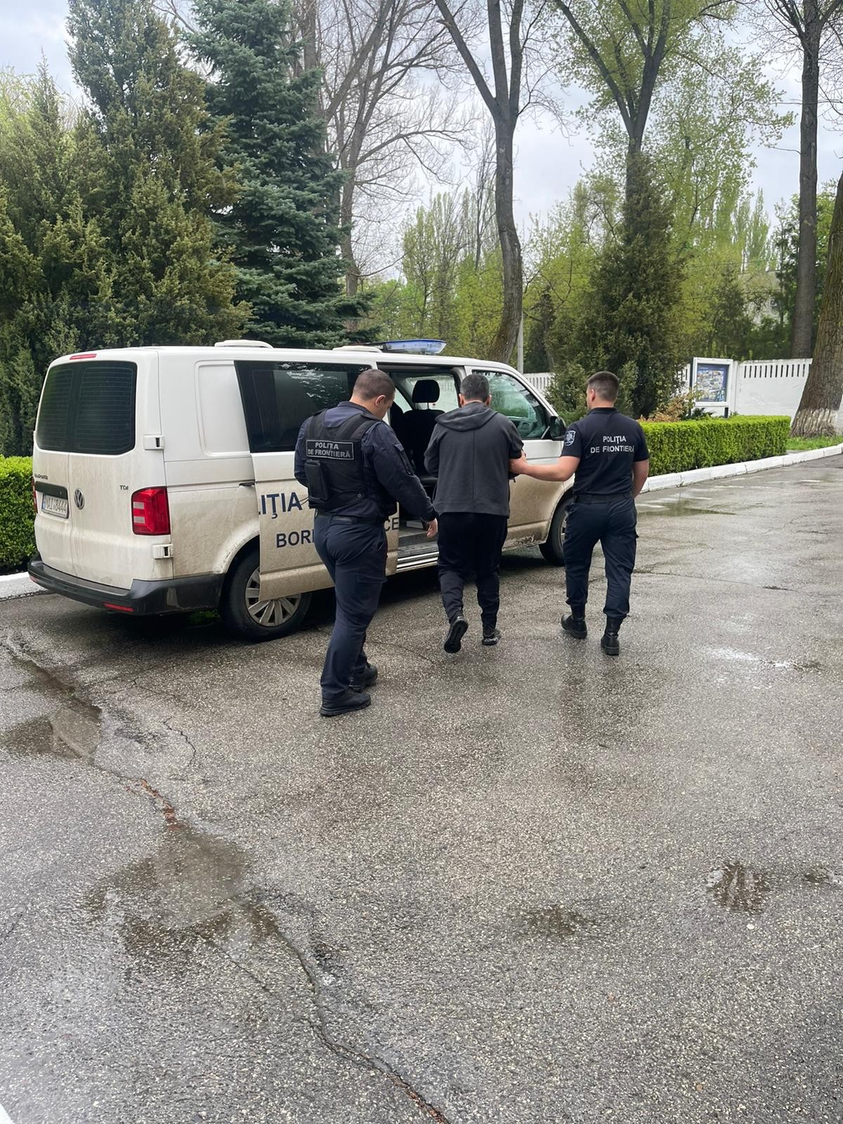 Un cetățean al Turciei, căutat pe INTERPOL, reținut de polițiștii de frontieră din Aeroportul Internațional Chișinău