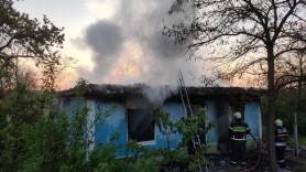 TRAGEDIE la Fălești: Trei bărbați decedați într-un incendiu. Toți trei consumase băuturi alcoolice