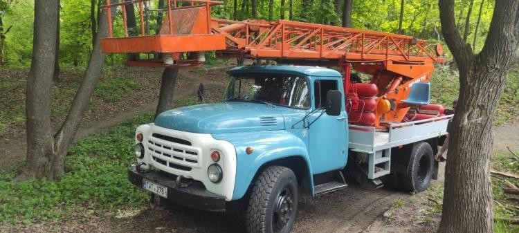 FOTO // Defrișări ILEGALE într-un parc din Chișinău: PAS cere dosar penal pe numele reprezentanților Primăriei Capitalei