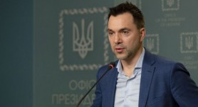 Consilierul lui Zelenski și-a dat demisia. În ce scandal a fost implicat