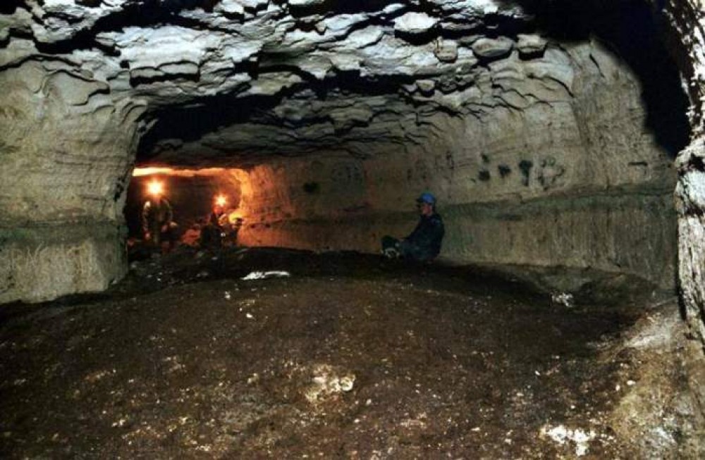 Orașul subteran din România! Se spune că cei care intră aici nu se mai întorc
