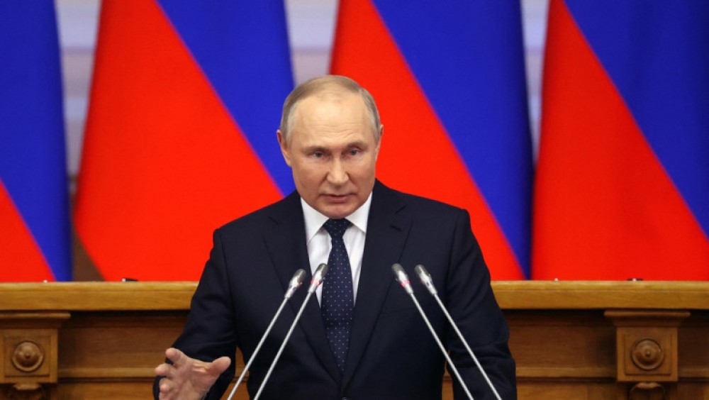 Tupeul lui Putin: În timp ce le bombardează țara și ucide mii de civili, le-a urat ucrainenilor „un viitor paşnic”