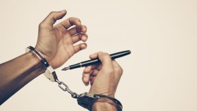 Lovitură sub centură chiar de Ziua Victoriei: Zeci de articole anti-Putin publicate pe un site de știri pro-Kremlin din Rusia