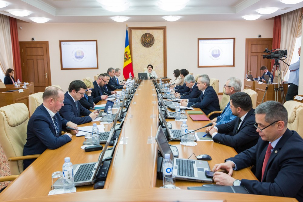 Guvernul a simplificat procedurile juridice și administrative în vederea dezvoltării sectorului de irigare