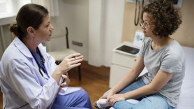 Spitalele din SUA sunt pline de adolescenți cu probleme de sănătate mintală. Care ar fi cauzele
