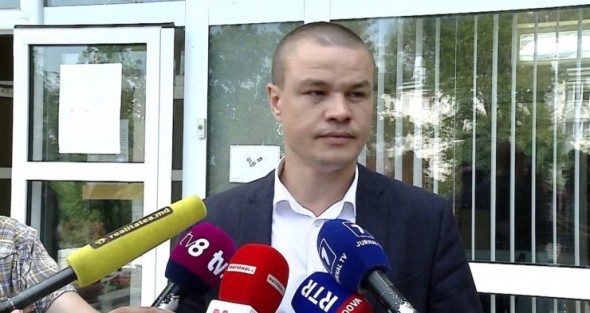 Deputat: Dumitru Robu nu are dreptul legal să ceară ridicarea imunității deputaților