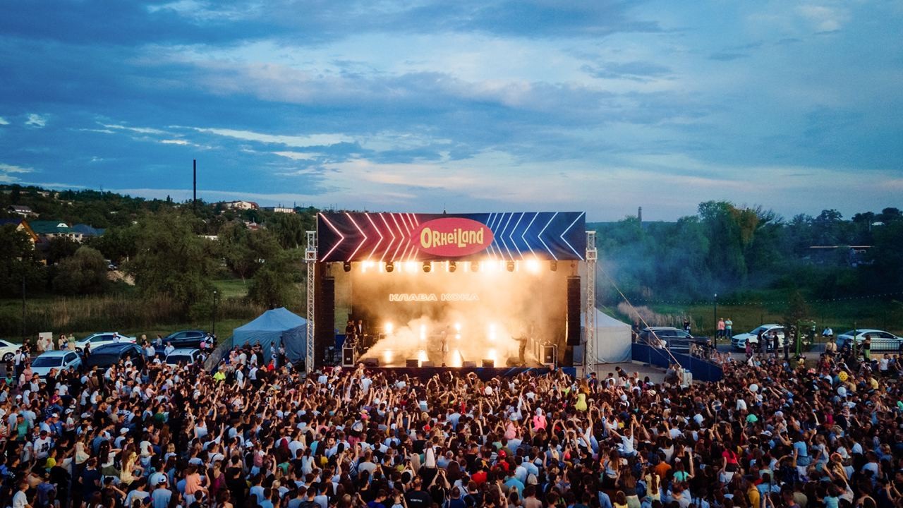 FOTO // Concert de excepție la OrheiLand. Aproximativ 50 de mii de oameni au participat la evenimentul organizat la inițiativa lui Ilan Șor, de Ziua Copilului