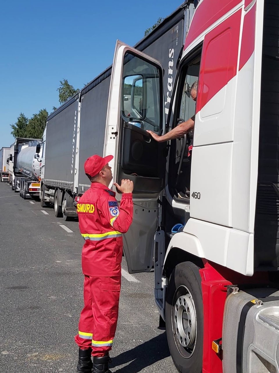 Șoferii camioanelor de mărfuri, care staționează în punctul de frontieră Leușeni, vor beneficia de asistență medicală și psihologică