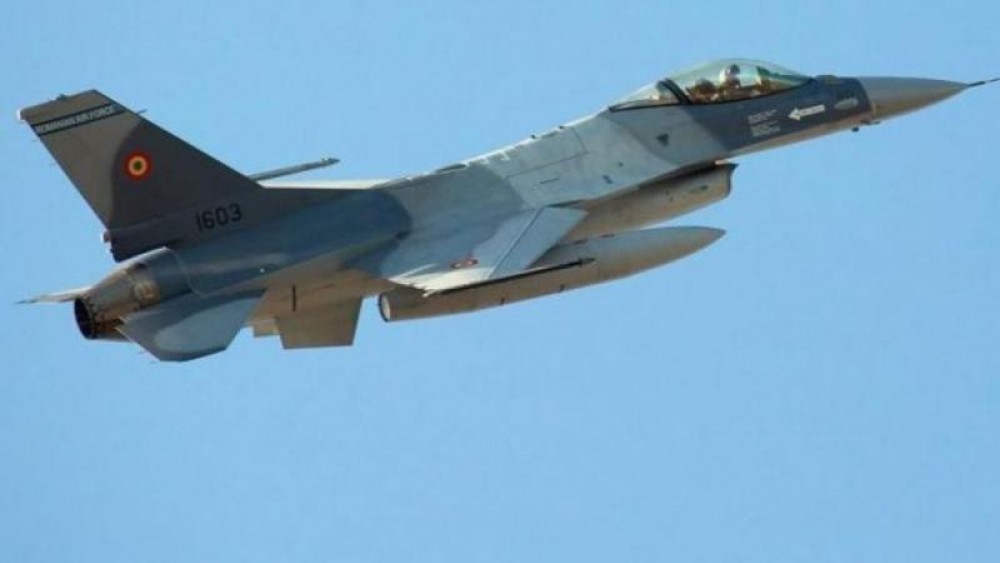 ALERTĂ în spațiu aerian român: Un avion civil a intrat fără drept în spațiul aerian al României, interceptat de două F16
