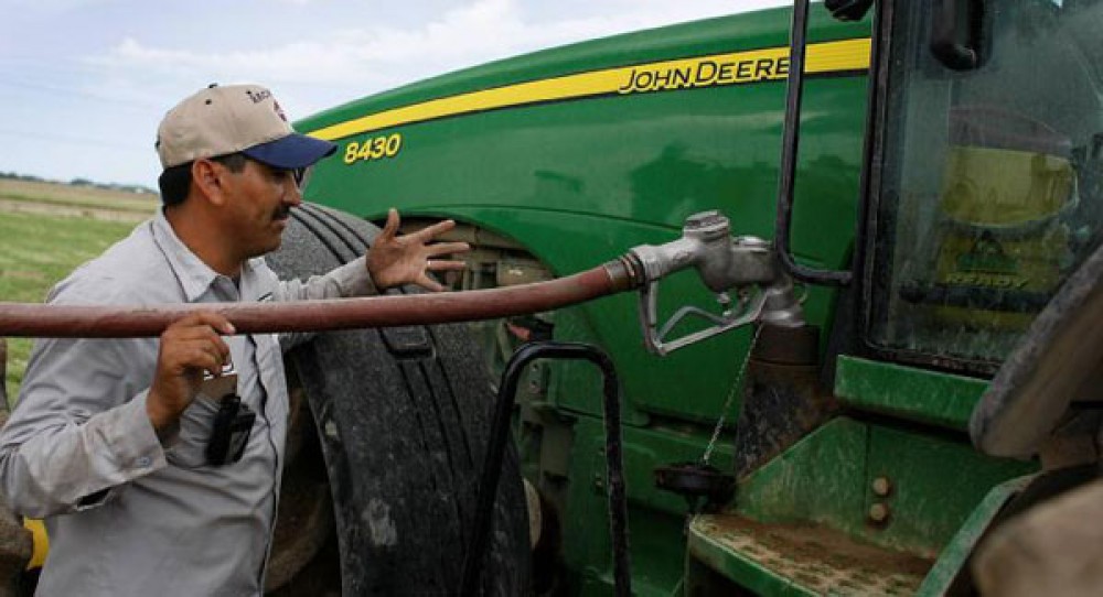 Guvernul PAS anunță că vor compensa 100% accizele la motorina achiziționată de Întreprinderile Agricole Mici și Mijlocii