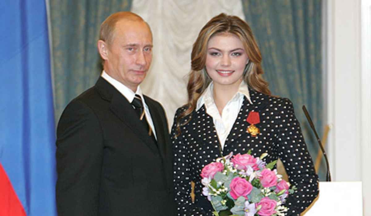 FOTO // Alina Kabaeva, iubita lui Vladimir Putin, noua proprietară a două case într-o țară membră NATO. Cine a intermediat achiziția