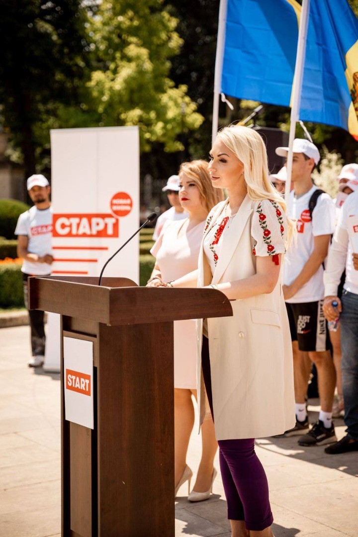 FOTO // „START” pentru „O VIAȚĂ NOUĂ”. Mișcarea constituită la protestul din 19 iunie a format și o organizație de tineret
