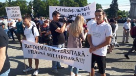 Protestul lectorilor și studenților de la Universitatea Agrară - Reacția Ministerului Educației