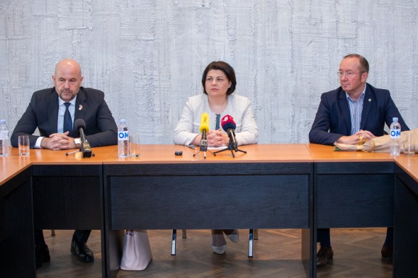 Natalia Gavrilița l-a prezentat colectivului pe noul ministrul al Agriculturii și Industriei Alimentare: „Ne dorim o agricultură prosperă”