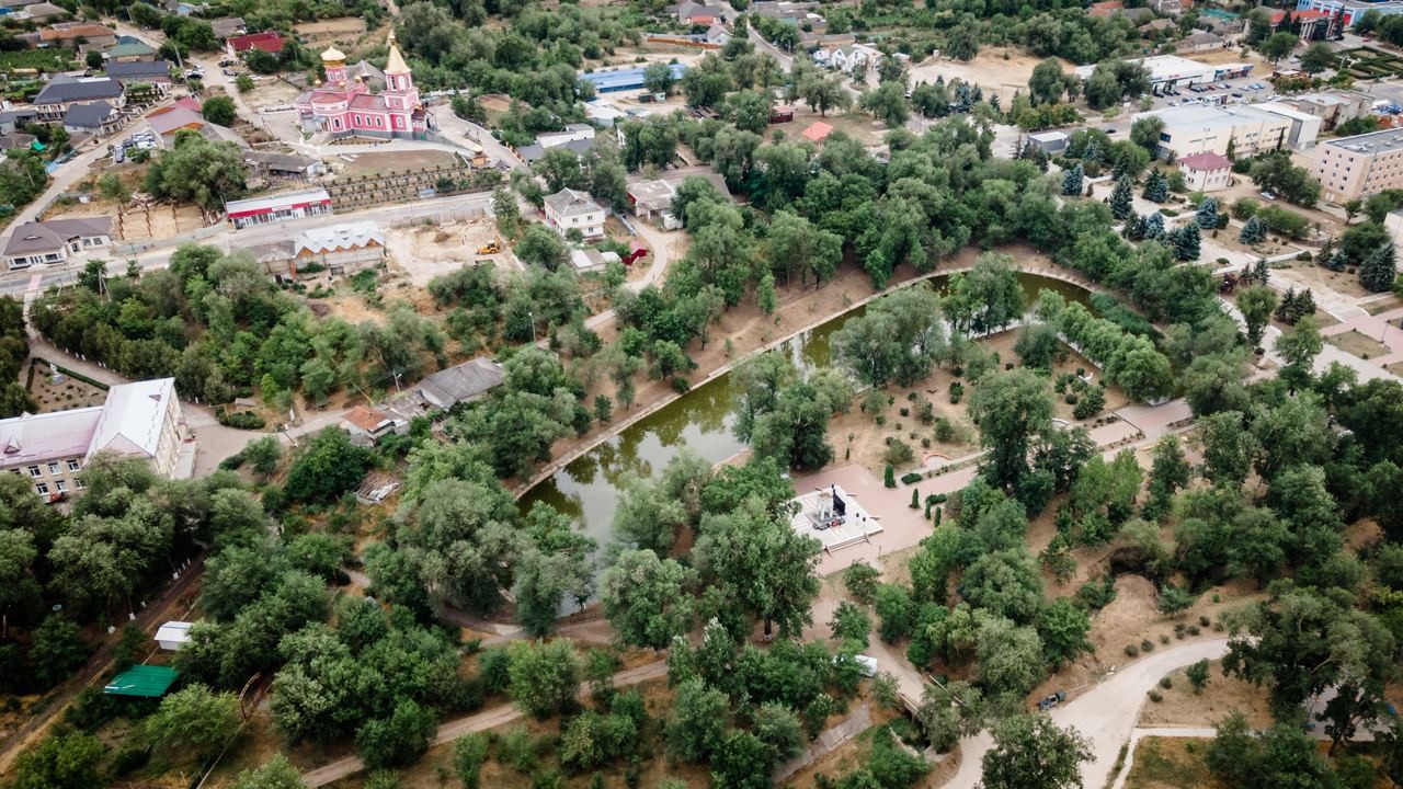 FOTO // La inițiativa lui Ilan Șor, a fost dat startul reconstrucției parcului central din Taraclia