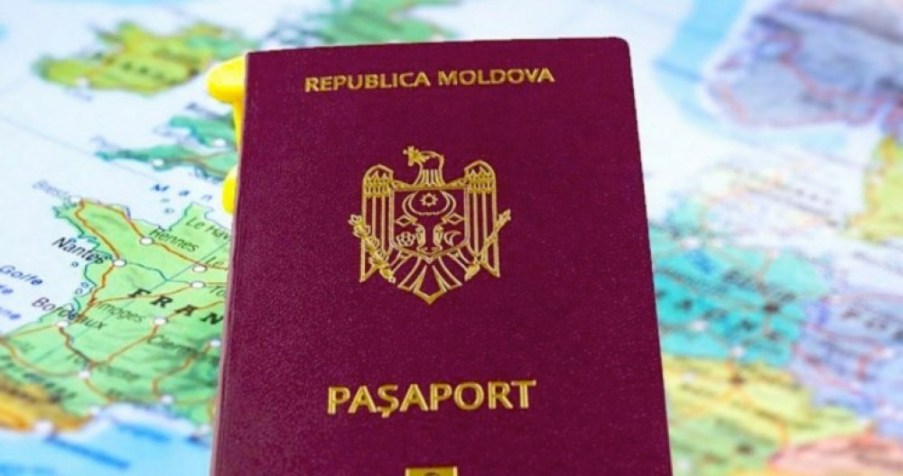 Guvernul a DECIS: Eliberarea pașapoartelor și actelor de identitate, mai IEFTINĂ