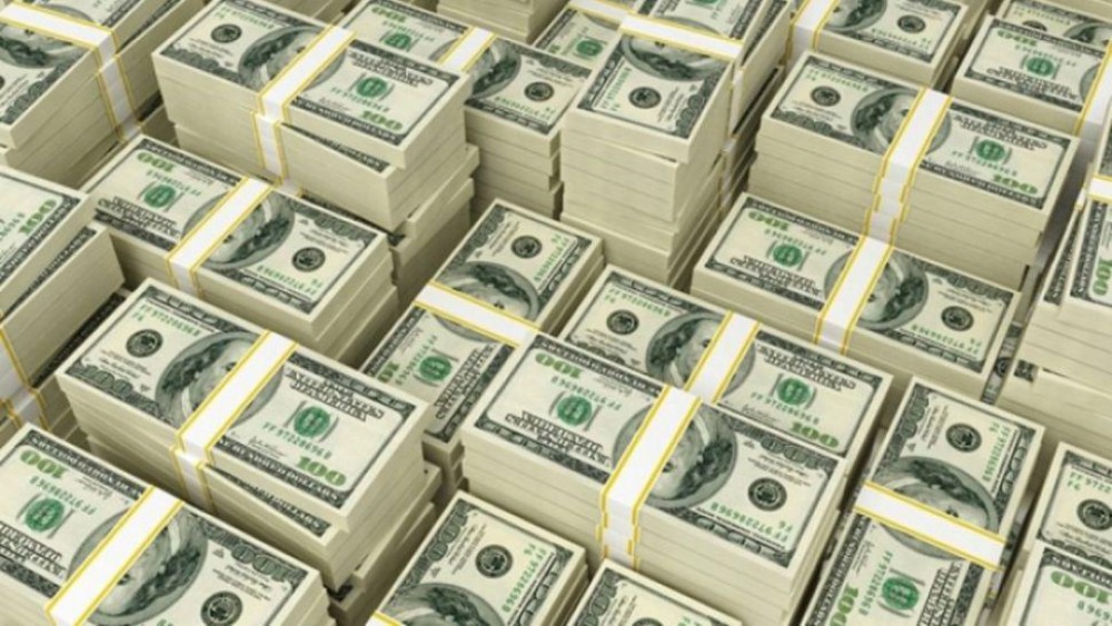 Arabia Saudită profită de războiul din Ucraina. Din februarie, a investit peste 500 de milioane de dolari în companii energetice rusești