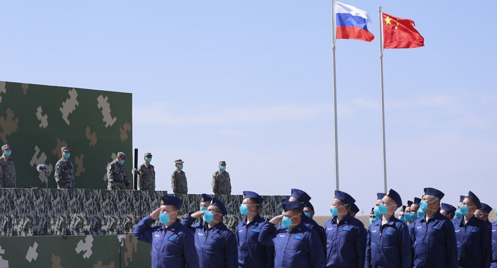 Coincidență? China își trimite soldații în Rusia