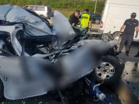 FOTO // Accident grav la Stăuceni. Un agent de pază a decedat pe loc