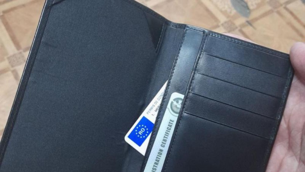 Cu BMW-ul și permis fals cumpărat cu 50 de Euro. Cum a fost prins un moldovean la frontiera