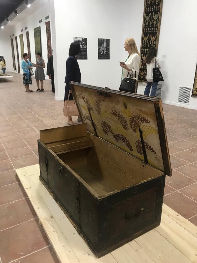 FOTO // Covoarele moldovenești la loc de cinste în Muzeul Național al Țăranului Român din București