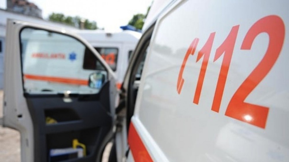 Descoperire MACABRĂ într-un apartament din sectorul Buiucani. O femeie și-a găsit fără de suflare fratele