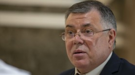 Zvârcolirile kuliokarului Dodon