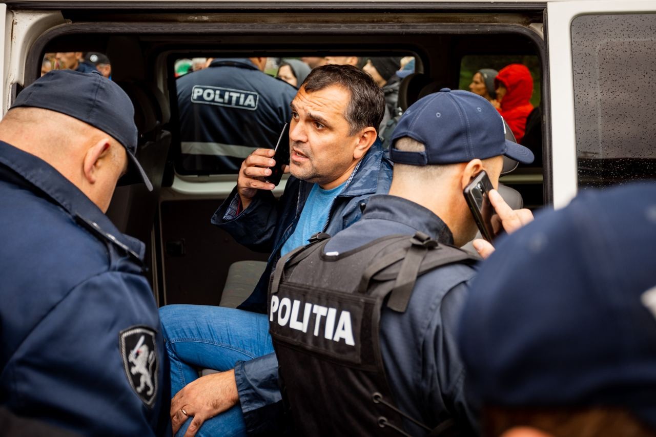 Maia Sandu - „STOARSĂ la TEASC” în „Orășelul Schimbării”. Cum și-au motivat protestatrii isprava